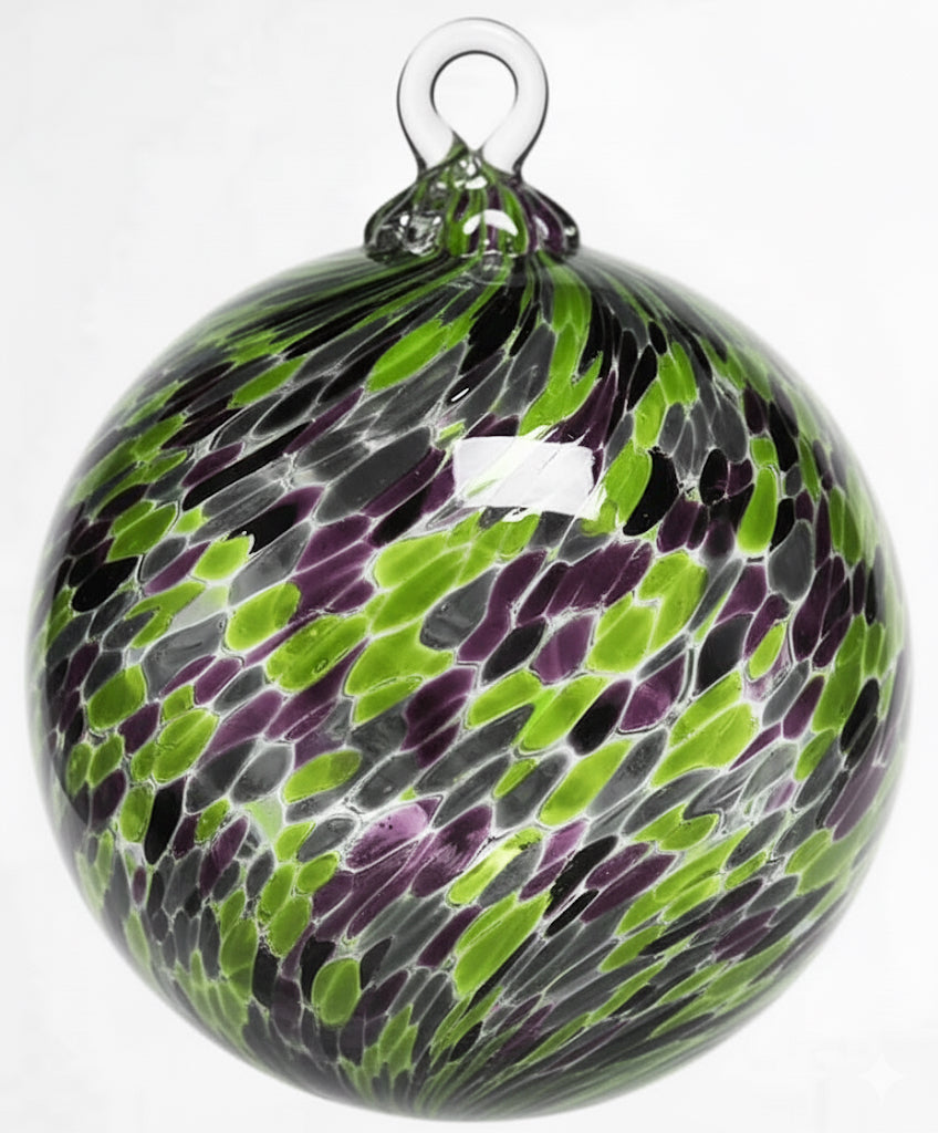 Make Your Own Ornaments            (Two Ornaments And Up To Two Participants)